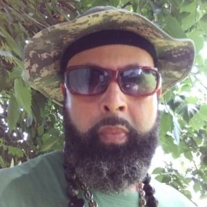 Meet your Posher, Troy